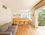 アクティブに暮らしを楽しむシニア世代の家