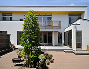 おばあちゃんと住む家