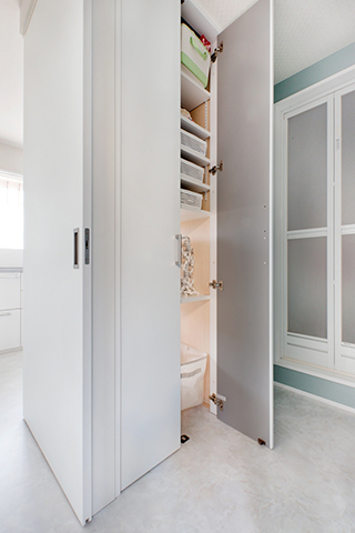 家族ひとり一人を大切にする家・収納の画像